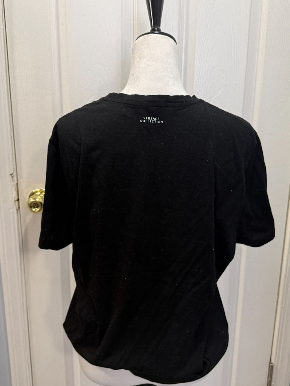 VERSACE Unisex Tee - Picture 4 of 7